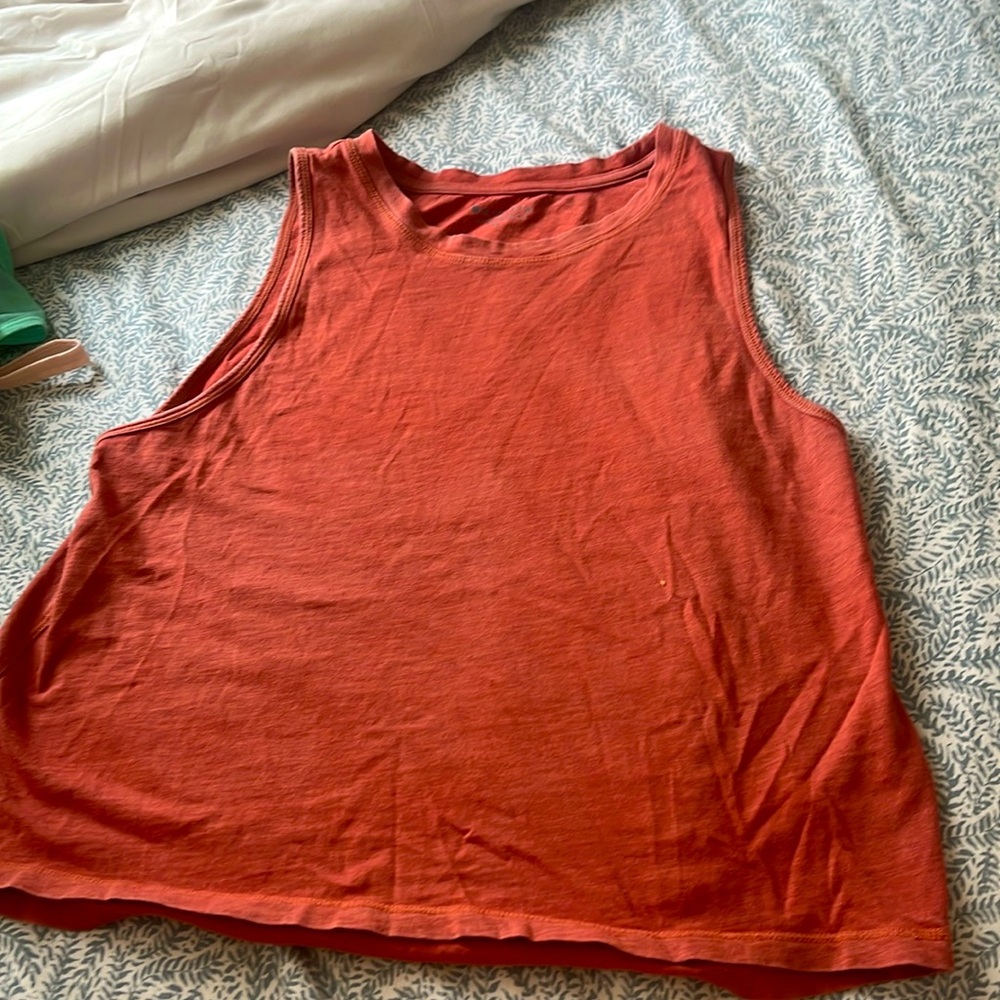 NEW ATHLETA TANK